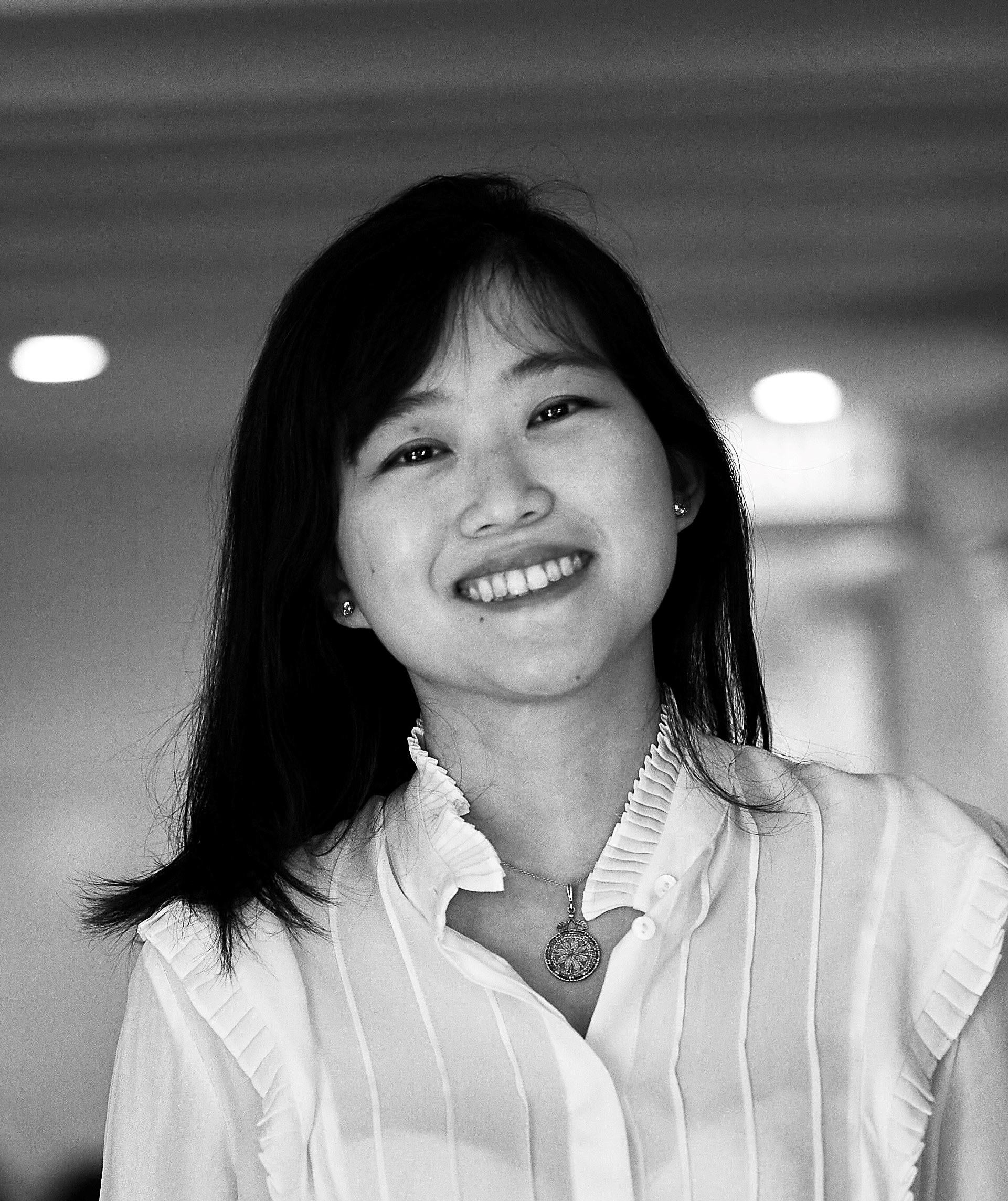 Ms Amanda Ang